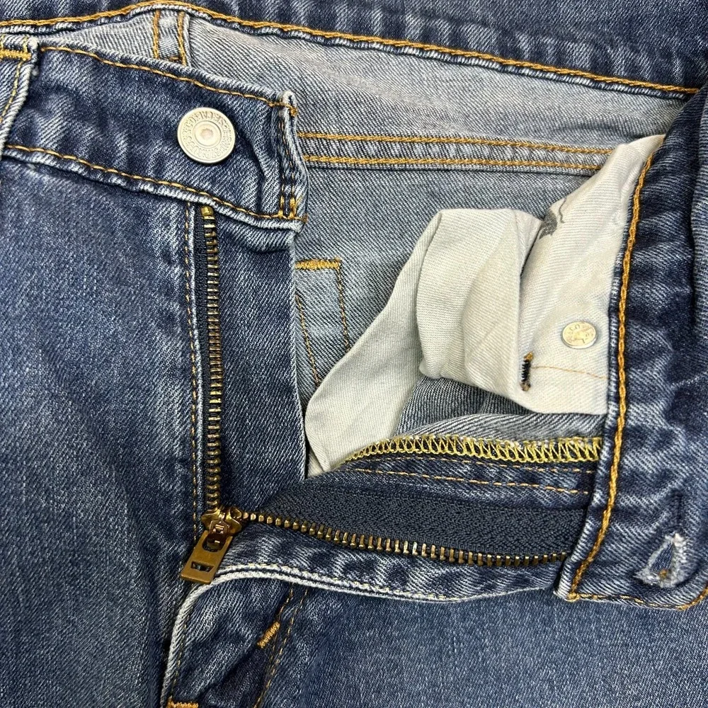 Levi's 505 Straight Jeans Men's Blue Denim Pockets Classic Zip Fly Y2K - 32X28.5